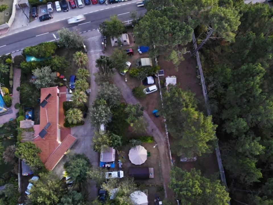 Camping & Glamping Muineira О Грове Екстериор снимка