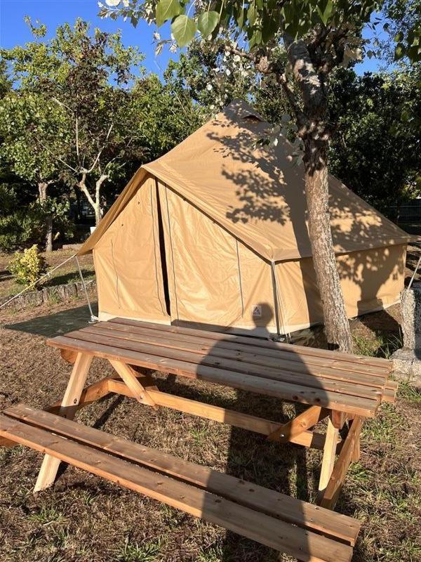 Camping & Glamping Muineira О Грове Екстериор снимка
